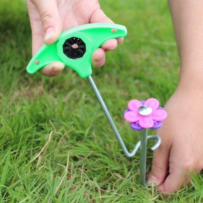 Outdoor Revolution Blue Diamond Daisy Peg Puller And Cleaner