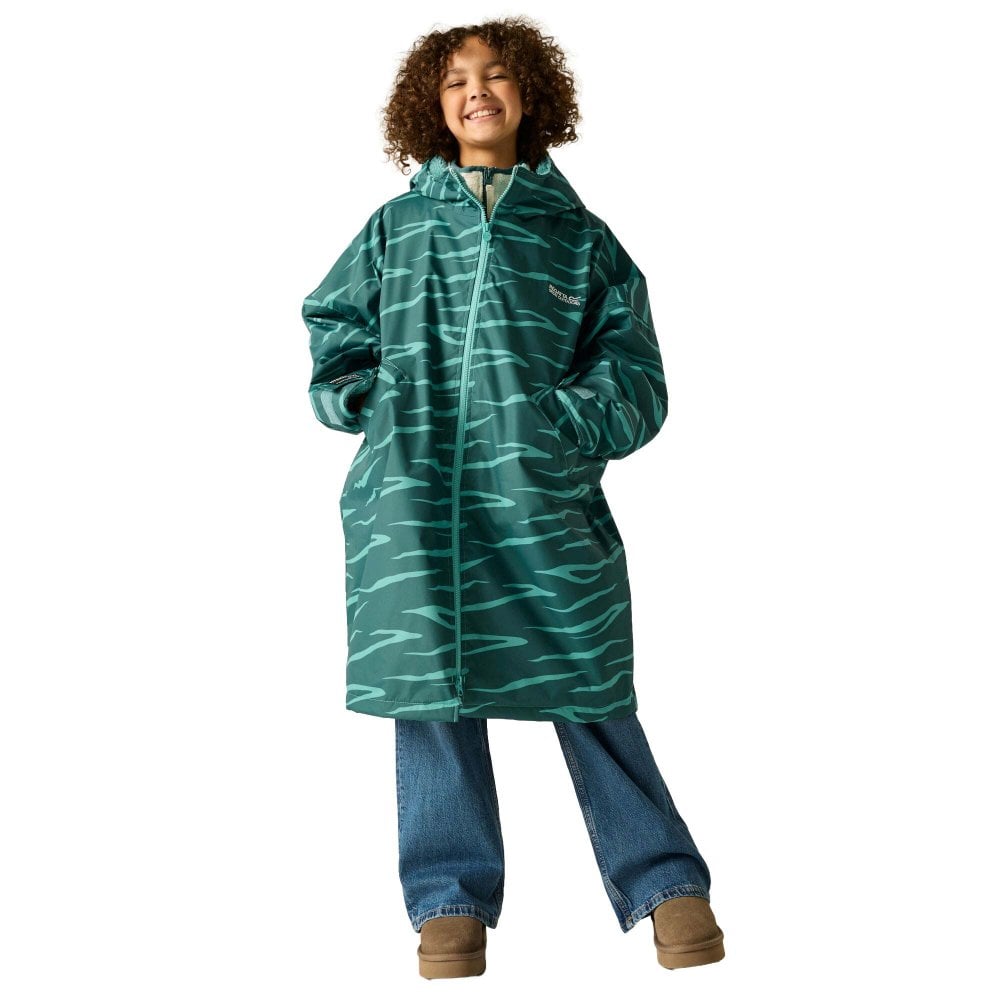 Regatta (5-9 Yrs, Mediterranea Zebra) Kids Spirit Of Adventure Hooded Waterproof Warm Drying Changing Robe - Image 2
