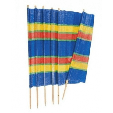 SunnCamp Wooden Pole Windbreak 5 Pole 2.87m
