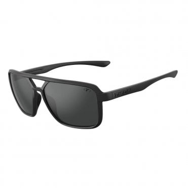 Tifosi Salto Sunglasses - Blackout / Smoke